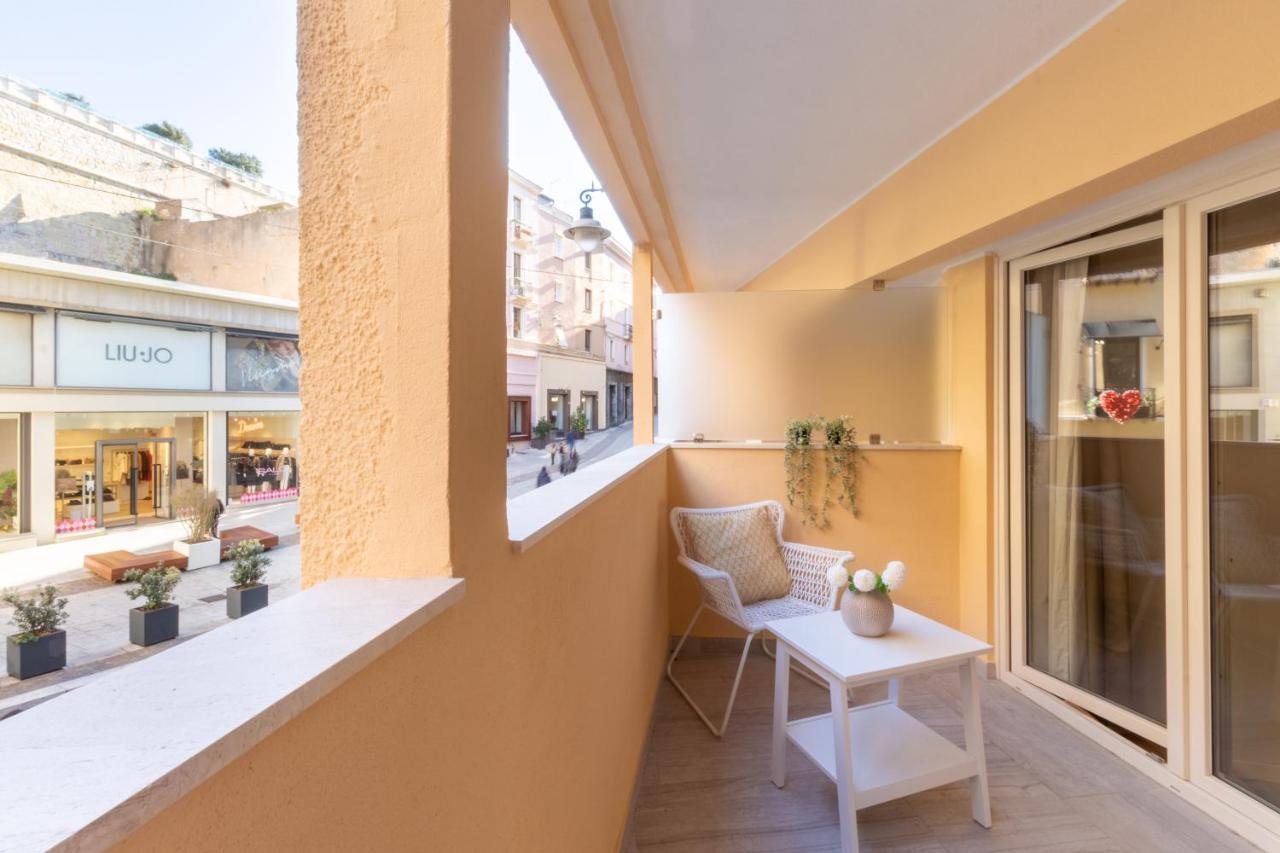 Studio Apartments Boutique Al Bastione Di קליארי מראה חיצוני תמונה