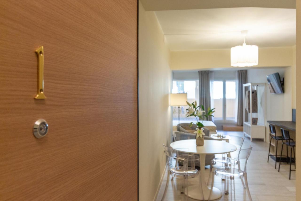 Studio Apartments Boutique Al Bastione Di קליארי מראה חיצוני תמונה